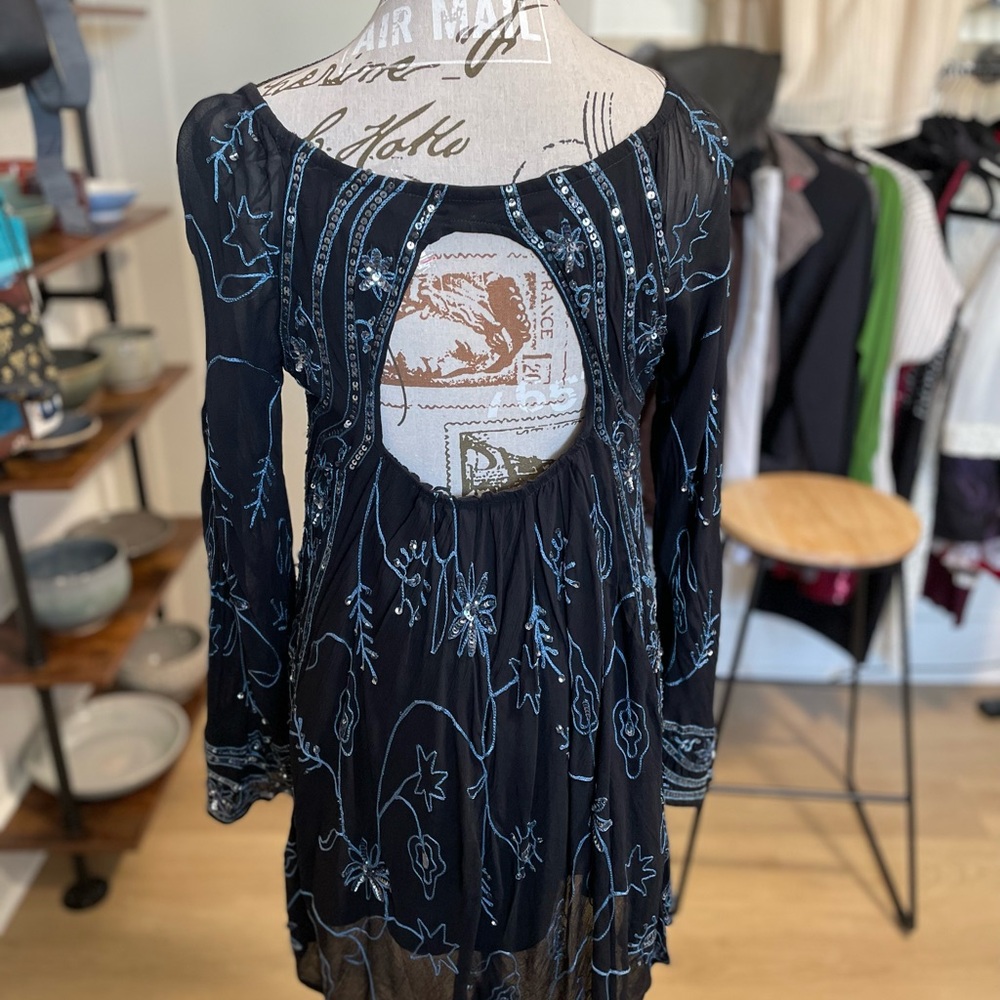 Black Long-Sleeve Embroidered Dress with Blue Accents - Picture 2 of 3